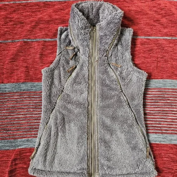 NWOT Flight Vest Size: S Breen! - Picture 4 of 10